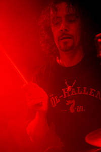 2004-12-03 - Mustasch från Nalen, Stockholm