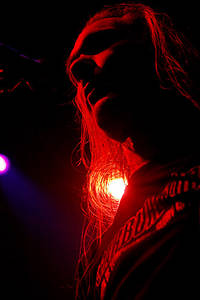 2004-12-03 - Mustasch från Nalen, Stockholm