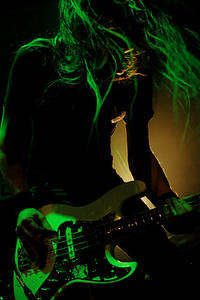 2004-12-03 - Mustasch från Nalen, Stockholm