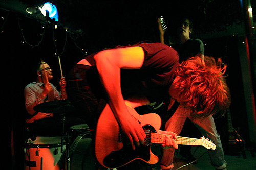 2004-12-21 - Seven feet four från Taj Mahal, Göteborg