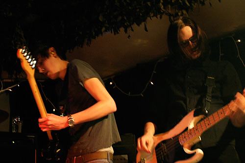 2004-12-21 - Seven feet four från Taj Mahal, Göteborg