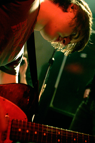 2004-12-21 - Seven feet four från Taj Mahal, Göteborg