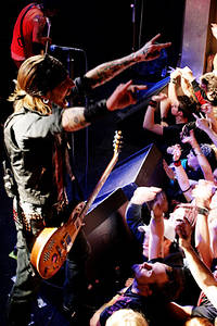 2005-01-27 - Backyard Babies från Sticky Fingers, Göteborg