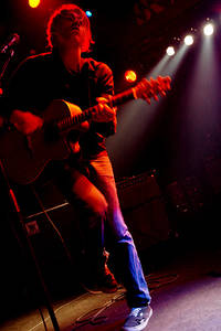 2005-02-03 - Johnossi från Debaser Slussen, Stockholm