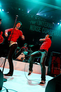 2005-04-07 - The (International) Noise Conspiracy från Umeå Open, Umeå