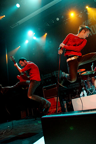 2005-04-07 - The (International) Noise Conspiracy från Umeå Open, Umeå