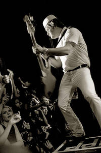 2005-05-09 - Turbonegro från Nalen, Stockholm