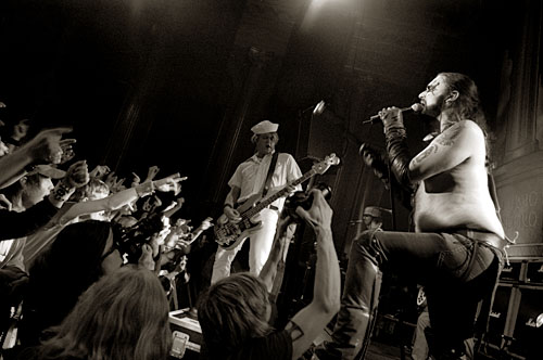2005-05-09 - Turbonegro från Nalen, Stockholm