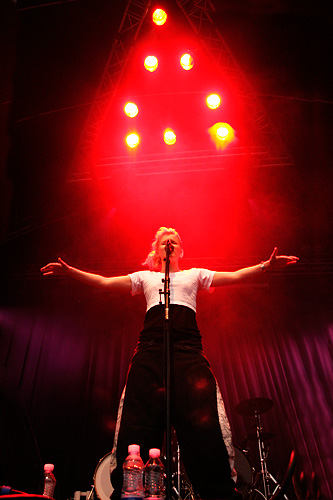 2005-05-28 - Robyn från Popaganda, Stockholm