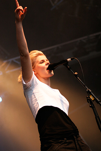2005-05-28 - Robyn från Popaganda, Stockholm