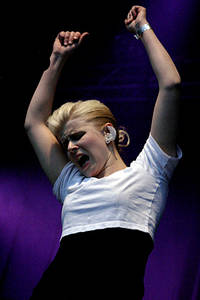 2005-05-28 - Robyn från Popaganda, Stockholm