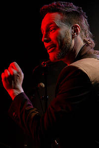 2005-06-01 - Mustasch från Mondo, Stockholm