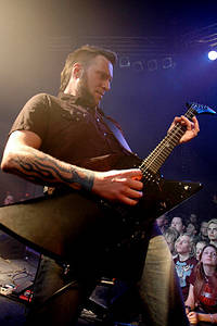 2005-06-01 - Mustasch från Mondo, Stockholm