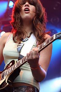2005-06-17 - The Donnas från Hultsfredsfestivalen, Hultsfred