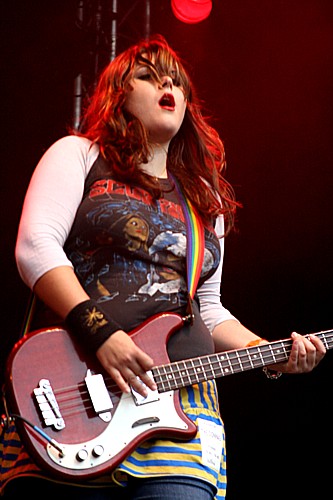 2005-06-17 - The Donnas från Hultsfredsfestivalen, Hultsfred
