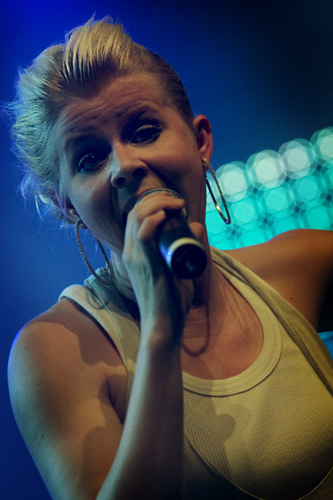 2005-06-17 - Robyn från Hultsfredsfestivalen, Hultsfred