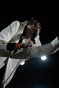 2005-06-17 - The Hives från Hultsfredsfestivalen, Hultsfred