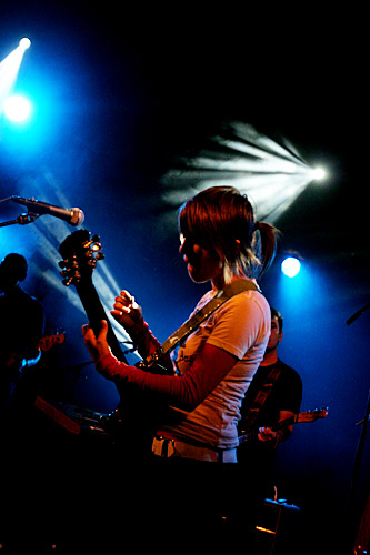 2005-06-18 - Tegan & Sara från Hultsfredsfestivalen, Hultsfred