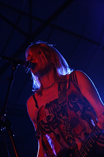 2005-07-06 - Sonic Youth från Münchenbryggeriet, Stockholm