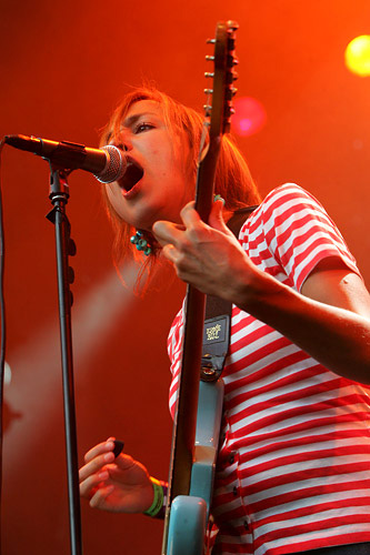 2005-07-08 - Sahara Hotnights från Gatufesten, Sundsvall