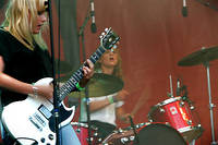 2005-07-08 - Sahara Hotnights från Gatufesten, Sundsvall