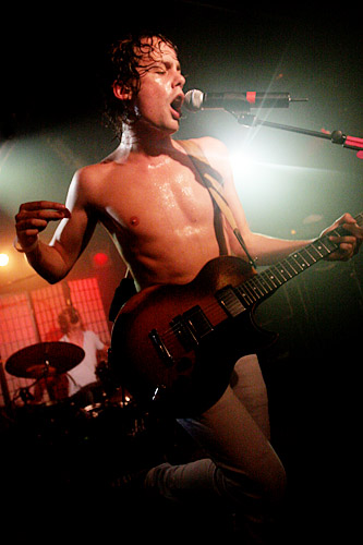 2005-07-25 - Razorlight från Debaser Slussen, Stockholm