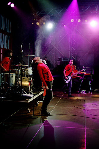 2005-08-05 - The (International) Noise Conspiracy från Göteborgs Kulturkalas, Göteborg