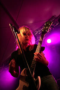 2005-08-05 - Sahara Hotnights från Sikafestivalen, Robertsfors