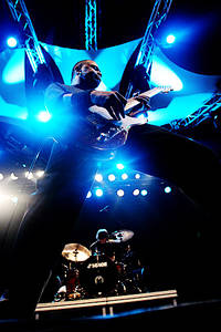 2005-08-22 - Danko Jones från Malmöfestivalen, Malmö