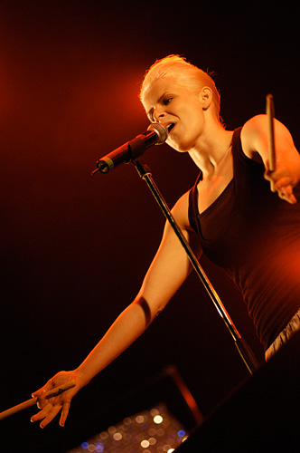 2005-08-23 - Robyn från Malmöfestivalen, Malmö