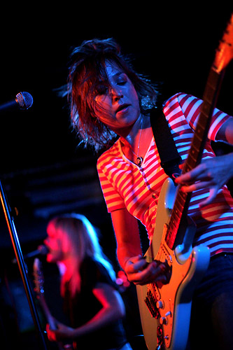 2005-09-09 - Sahara Hotnights från Mercury Lounge, New York City