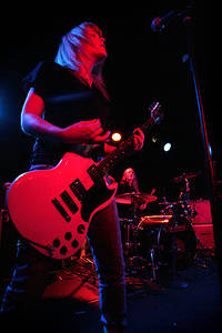 2005-09-09 - Sahara Hotnights från Mercury Lounge, New York City