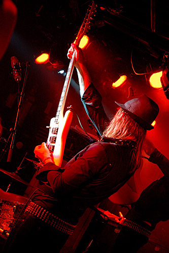 2005-10-12 - The Hellacopters från Rockbåten, Östersjön