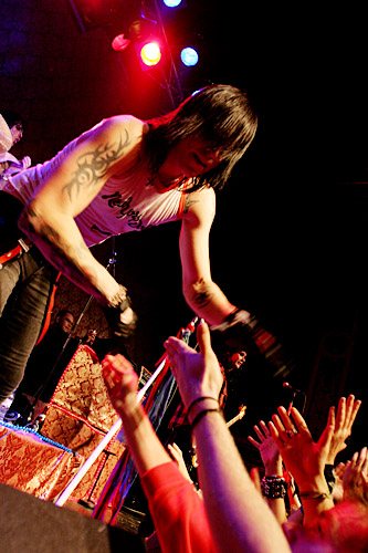 2005-11-01 - Hardcore Superstar från Stora Teatern, Göteborg