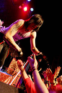 2005-11-01 - Hardcore Superstar från Stora Teatern, Göteborg