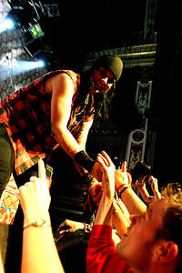 2005-11-01 - Hardcore Superstar från Stora Teatern, Göteborg