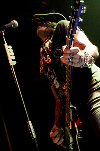 2005-11-01 - Hardcore Superstar från Stora Teatern, Göteborg
