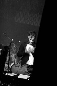 2005-11-17 - Black Rebel Motorcycle Club från Vega, Köpenhamn