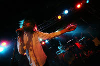 2006-03-06 - Liars från Debaser Slussen, Stockholm