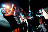 2006-03-14 - The Sounds från Debaser Slussen, Stockholm