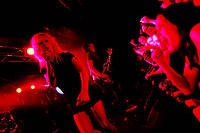 2006-03-14 - The Sounds från Debaser Slussen, Stockholm
