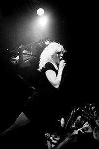 2006-03-14 - The Sounds från Debaser Slussen, Stockholm