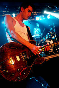 2006-03-14 - The Sounds från Debaser Slussen, Stockholm