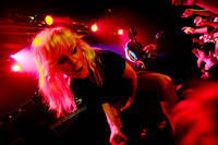 2006-03-14 - The Sounds från Debaser Slussen, Stockholm