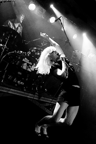 2006-03-14 - The Sounds från Debaser Slussen, Stockholm