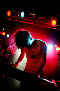 2006-03-14 - The Sounds från Debaser Slussen, Stockholm