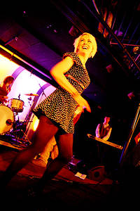 2006-03-24 - The Pipettes från Umeå Open, Umeå