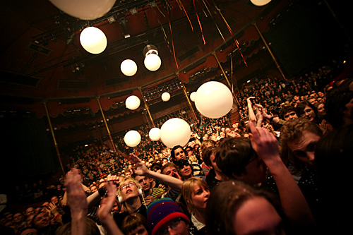 2006-05-01 - The Flaming Lips från Cirkus, Stockholm