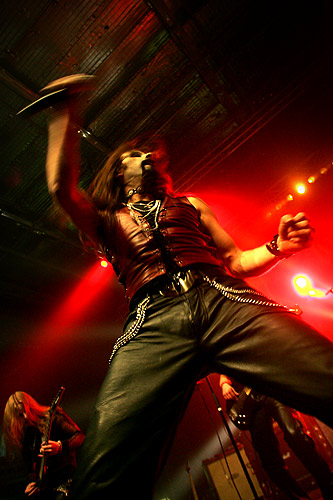 2006-04-27 - Bloodbound från Skycom Arena, Umeå