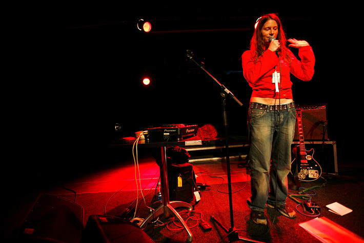 2006-05-26 - Justine Electra från Popaganda, Stockholm